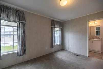 72 Village Drive, Lewiston, ME 04240 - Photo 6