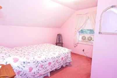489 E Oxford Road, Oxford, ME 04270 - Photo 14