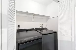 56 Foreside Common Dr, Falmouth, ME 04105 - Photo 24