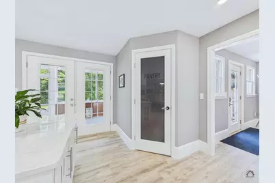 18 Charles Street, Manchester, ME 04351 - Photo 34