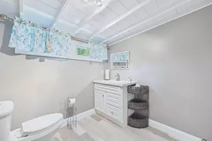 18 Charles St, Manchester, ME 04351 - Photo 80
