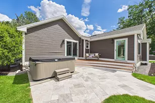 18 Charles St, Manchester, ME 04351 - Photo 16