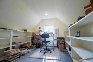 431 Newburgh Rd, Hermon, ME 04401 - Photo 16