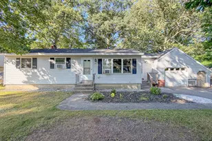 12 Birchwood Ave, Windham, ME 04062 - Photo 2