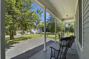 72 Sherman St, Island Falls, ME 04747 - Photo 4