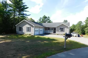 14 Teal Ln, Hermon, ME 04401 - Photo 2