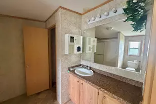 30 Oak St, Oakland, ME 04963 - Photo 10