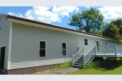 17 Edwards Street, Lincoln, ME 04457 - Photo 2