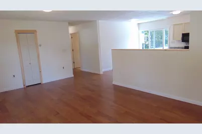 17 Edwards Street, Lincoln, ME 04457 - Photo 10
