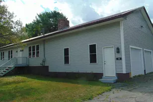 17 Edwards St, Lincoln, ME 04457 - Photo 1