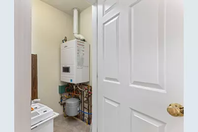 96 Ocean Street #7, South Portland, ME 04106 - Photo 24