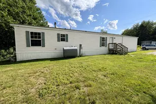 26 Hidden Acres Dr, Madison, ME 04950 - Photo 2