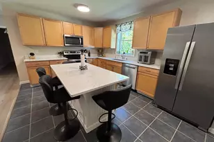 241 New Vineyard Rd, Farmington, ME 04938 - Photo 14