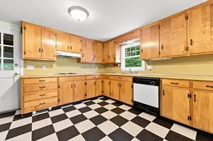 35 Raydon Rd, York, ME 03909 - Photo 12