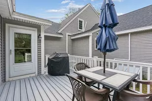 32 Shannon Ln, Saco, ME 04072 - Photo 6