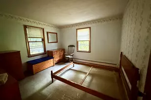 43 Edwards St, Lincoln, ME 04457 - Photo 14