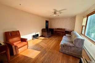 43 Edwards St, Lincoln, ME 04457 - Photo 2