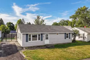 126 Thornton Rd, Bangor, ME 04401 - Photo 2