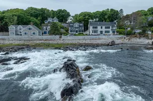 3 Garden Cir, Cape Elizabeth, ME 04107 - Photo 2