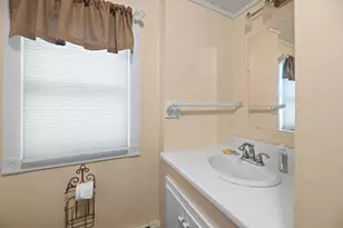 568 E Pittston Rd, Pittston, ME 04345 - Photo 22