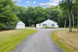 568 E Pittston Rd, Pittston, ME 04345 - Photo 1