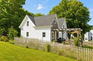 10 Church St, Deer Isle, ME 04627 - Photo 12