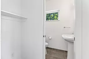 531 Westbrook St, South Portland, ME 04106 - Photo 8