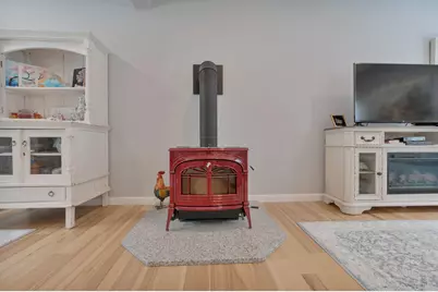 451 Cape Road, Raymond, ME 04071 - Photo 24