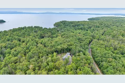 451 Cape Road, Raymond, ME 04071 - Photo 20