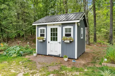 451 Cape Road, Raymond, ME 04071 - Photo 8