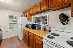 70 Boothby St, Augusta, ME 04330 - Photo 6