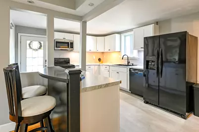 98 Rosedale Street, Lewiston, ME 04240 - Photo 6