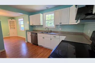 826 Somerset Street, Rumford, ME 04276 - Photo 8