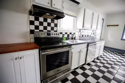 263 Pine Street, Bangor, ME 04401 - Photo 30