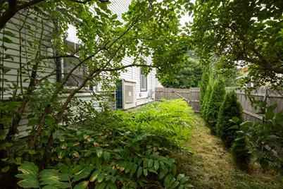 263 Pine Street, Bangor, ME 04401 - Photo 18