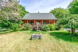 60 Brett Hill Rd, Paris, ME 04281 - Photo 2
