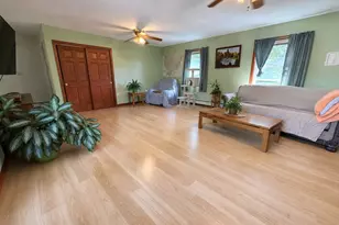 49 Hemlock St, Sabattus, ME 04280 - Photo 12