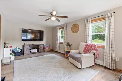 45 River Avenue, Gardiner, ME 04345 - Photo 10