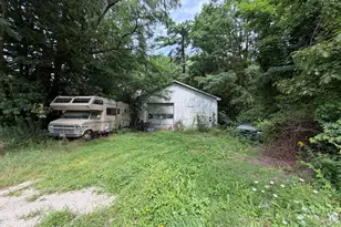 35 Summer St, Oakland, ME 04963 - Photo 12
