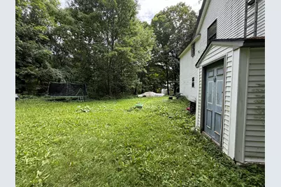 35 Summer Street, Oakland, ME 04963 - Photo 10