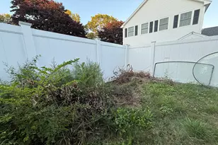 63 Garrison Ave, York, ME 03909 - Photo 18