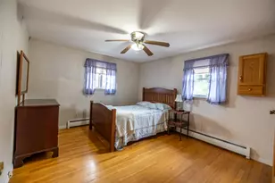 36 Roberta St, Farmingdale, ME 04344 - Photo 4