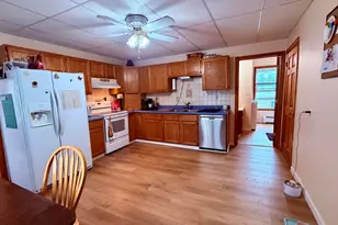 3 & 5 Elm St, Caribou, ME 04736 - Photo 4