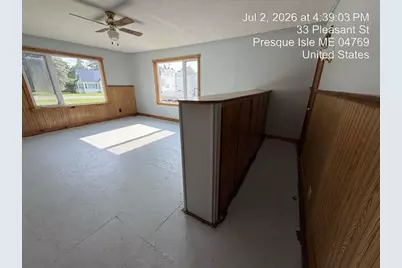 33 Pleasant Street, Presque Isle, ME 04769 - Photo 10