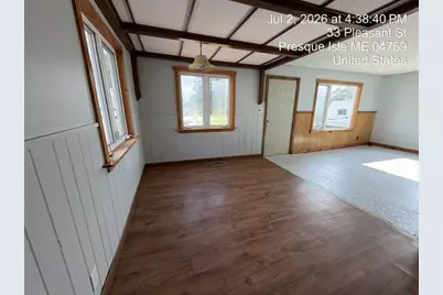 33 Pleasant Street, Presque Isle, ME 04769 - Photo 6