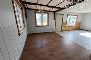 33 Pleasant St, Presque Isle, ME 04769 - Photo 6