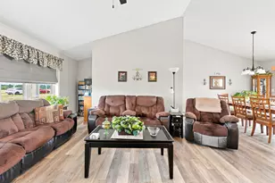 879 Blackstream Rd, Hermon, ME 04401 - Photo 26
