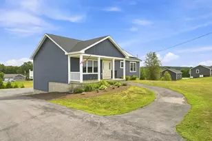 879 Blackstream Rd, Hermon, ME 04401 - Photo 2