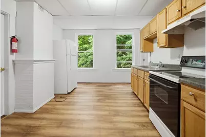 9 Garnett Avenue, Lewiston, ME 04240 - Photo 10