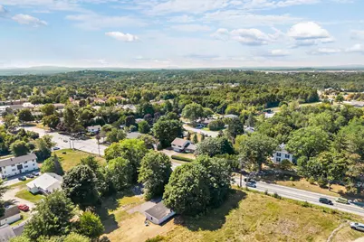 826 Broadway, Bangor, ME 04401 - Photo 18